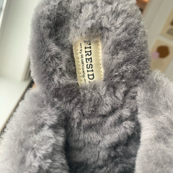 DEARFOAMS Fireside Grey Covered-toe Slippers - Picture 6 of 10
